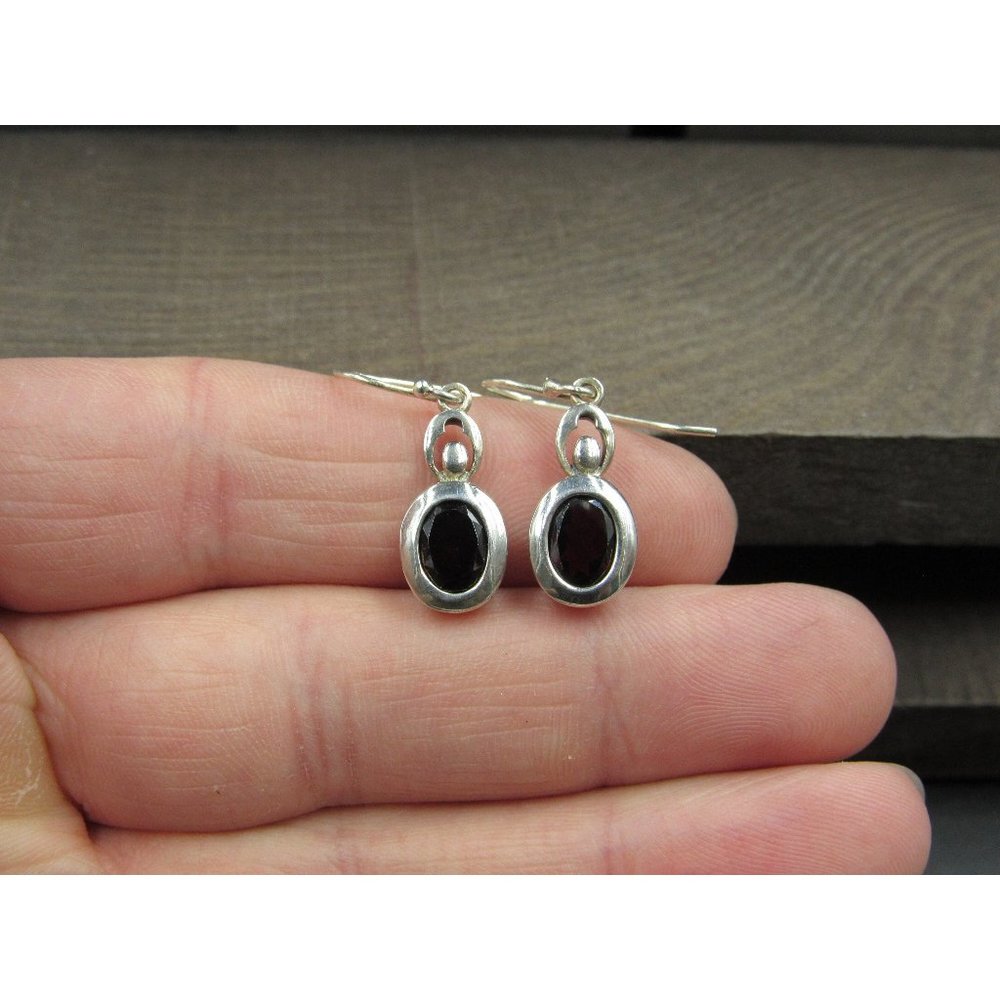 Sterling Silver Oval Very Dark Red Garnet Gem Earrings